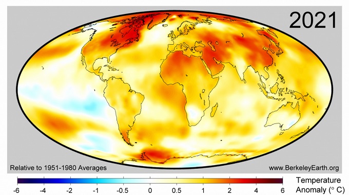 Усредненный нагрев планеты в 2021 году по сравнению со средними значениями за 1951-1980 годы